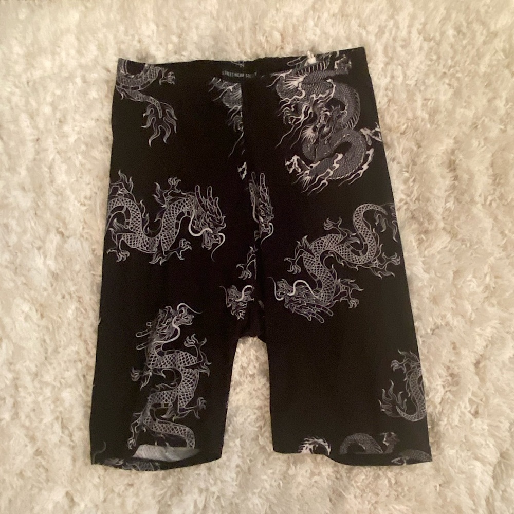Dragon Print Biker Shorts (SIZE S)